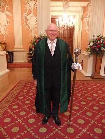Edward W Prior